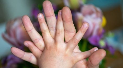 Miedos, ansiedad, frustraciones y cansancio también afectan a los niños en un contexto de incertidumbre socioeconómica. Familias y padres expresan dificultades, agobio e inquietudes y el escenario los hace sentir inseguros y preocupados