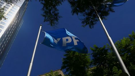 Cómo seguirá el proceso judicial por YPF tras la suspensión del fallo.