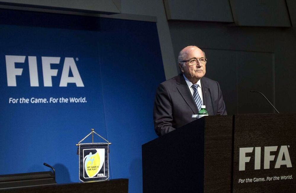 FIFA: el fiscal Scala le recuerda a Blatter que debe renunciar