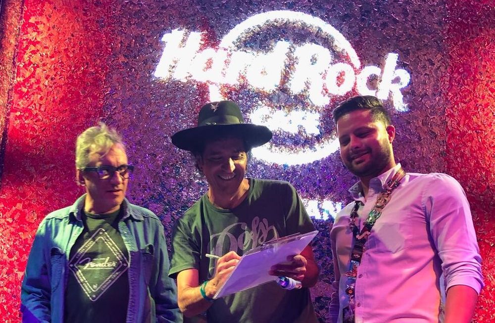 Un sombrero de Felipe Staiti formará parte del museo del Hard Rock Puerto Rico