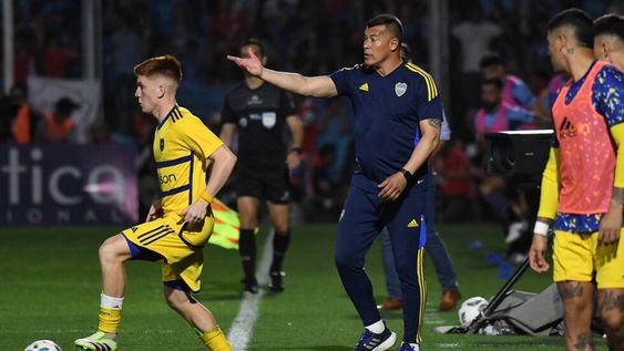 Jorge Almirón, DT de Boca, aún no define el equipo para recibir a Unión de Santa Fe. / Gentileza.