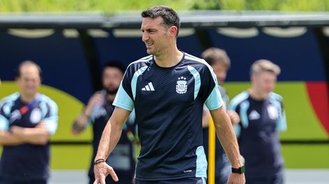 Scaloni defendió el rendimiento de Messi y descartó que le preocupe la falta de goles de Julián Álvarez y Lautaro Martínez.