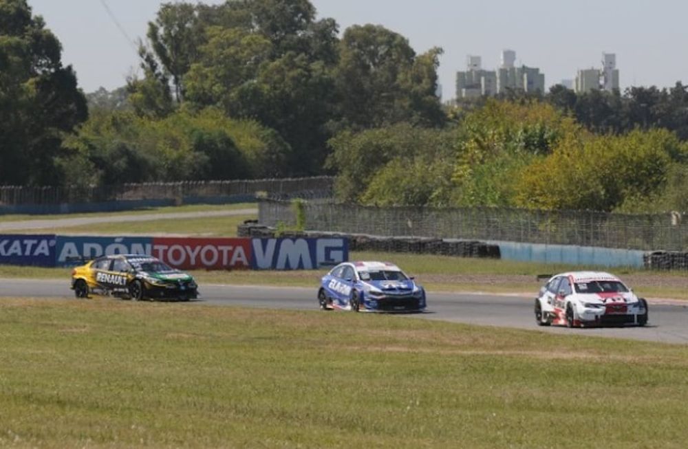 Las comunicaciones internas de los equipos en la final del Súper TC2000