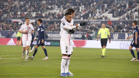 El Paris Saint-Germian, sin Lionel Messi, superó por 3-2 a Burdeos por la fecha 13 del campeonato francés. / Gentileza.