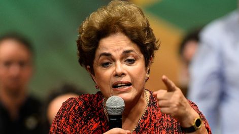 Dilma Rousseff vuelve a escena