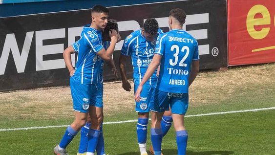 Mendoza 21 de agosto de 2021 DeportesFutbolGodoy Cruz Antonio Tomba recibió este sábado a Huracán de Parque de los Patricios, por la séptima fecha del torneo de la Liga Profesional de Fútbol.Foto: Ignacio Blanco / Los Andes
