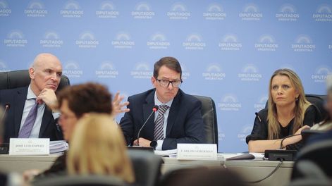 Comisión de presupuesto en Diputados , ley paquete fiscalJose Luis Espert carlos gubermanFoto Federico Lopez claro