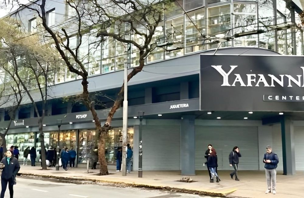 El nuevo bazar chino en Mendoza abre sus puertas y ya tiene nombre: Yafanni Center. Foto: Gentileza Jornada Online.