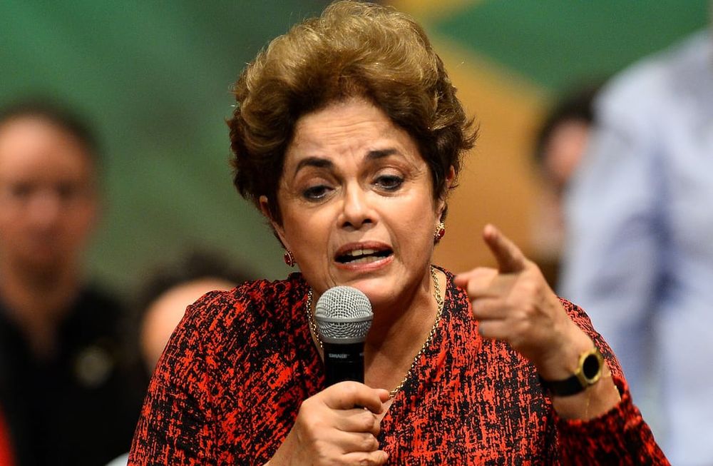 Dilma Rousseff vuelve a escena