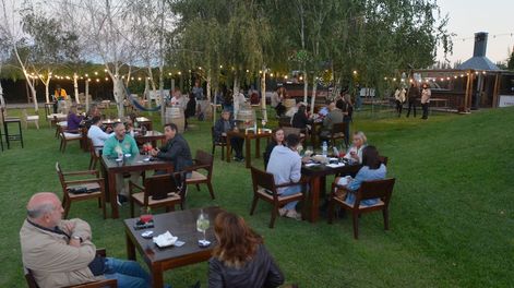 Lujan de Cuyo Mendoza. 19 de febrero de 2021 Sociedad Sunset de Guarda 14 en la Bodega Tierras Altasfoto: Nicolas Rios / Los Andes