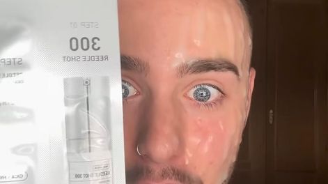 Los Andes | Viral: un influencer español probó una crema coreana con microagujas y su reacción fue impactante.