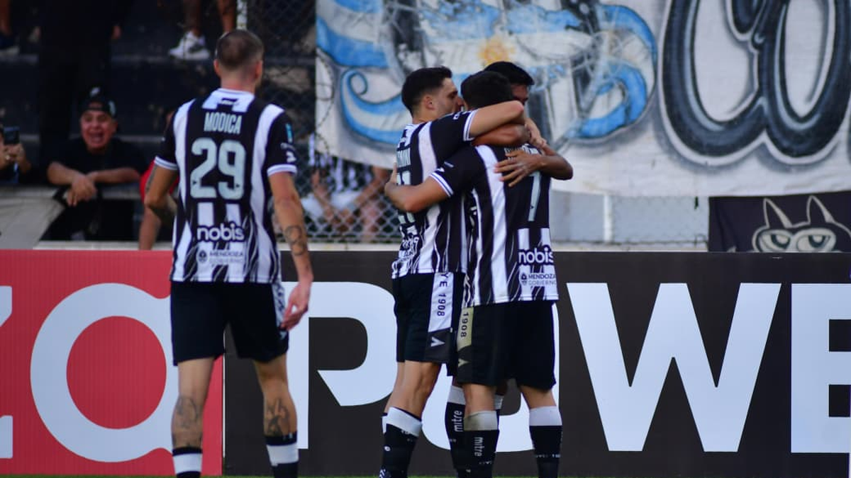 Gimnasia y Esgrima mostró carácter y se quedó con un triunfo clave frente a Defensa y Justicia