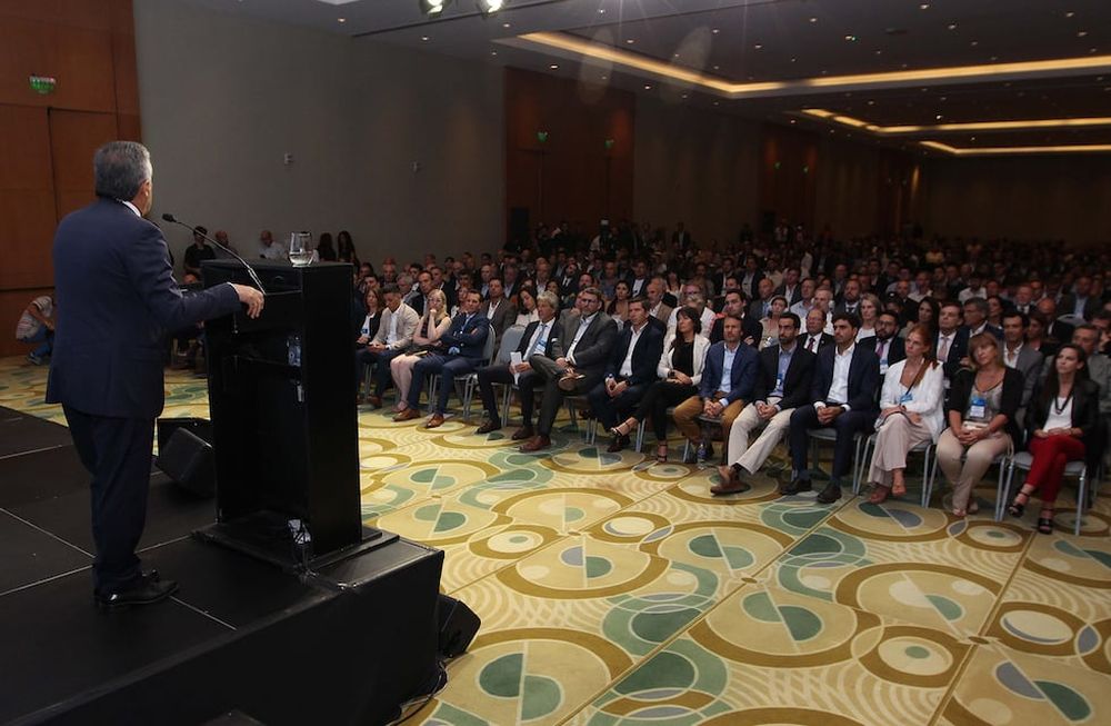 Más de 600 personas participaron de la primera jornada del Foro de Inversiones organizado por el Consejo Empresario Mendocino y el Gobierno provincial. Foto: Gentileza