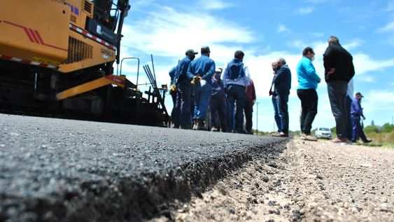 Licitaron la pavimentación de rutas y calles de los cuatro Oasis de Mendoza