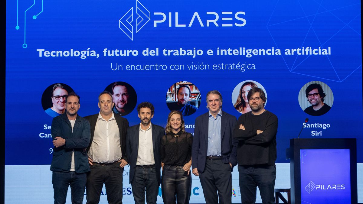 Pilares Tech: El Futuro del Trabajo y la IA Deslumbran en Mendoza - Un Evento Imprescindible