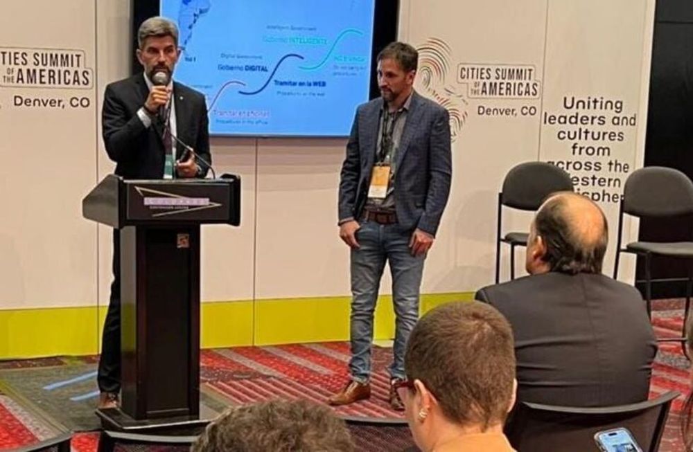 Ulpiano Suarez finalizó su participación en dos encuentros internacionales