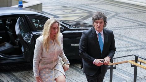 Javier y Karina Milei.