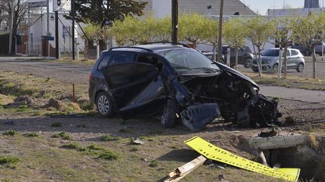 Madre e hija resultaron heridas tras un fuerte choque en Malargüe