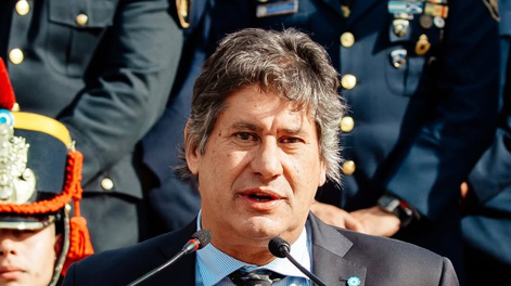 El intendente de Funes pidió licencia para ir al Mundial 2026 con amigos.