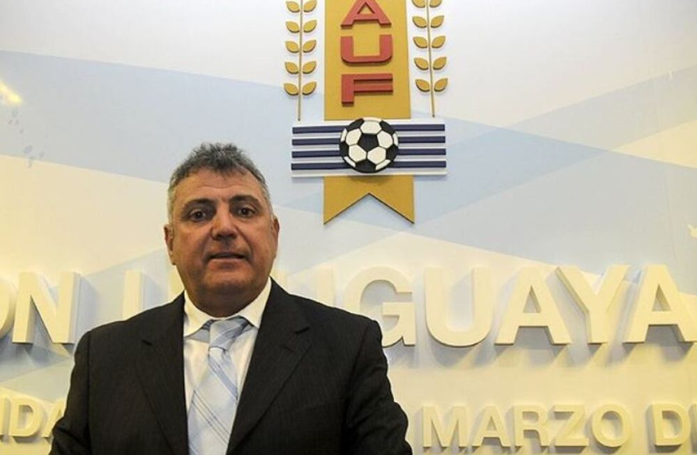 Repentina renuncia del presidente de la Asociación Uruguaya de Fútbol