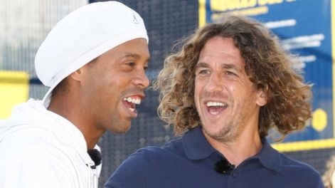 Ronaldinho sigue haciendo de las suyas: mirá el caño a Pujol
