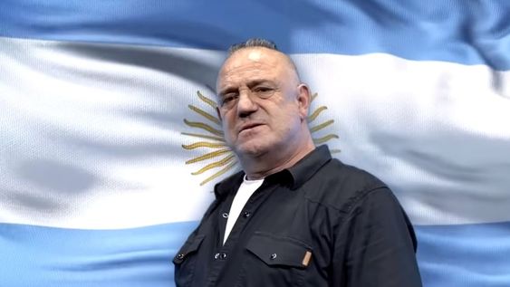 Murió Ricardo Iorio: la icónica versión del Himno nacional argentino que la AFA no lo dejó cantar (Captura de pantalla)