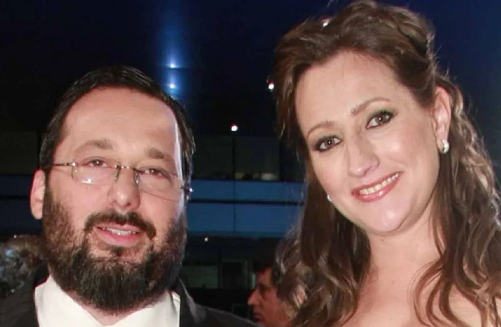 Gerardo Rozín y su segunda pareja, Carmela Bárbaro. Se separaron en 2014, pero igualmente mantuvieron un respetuoso y cálido afecto. (Archivo)