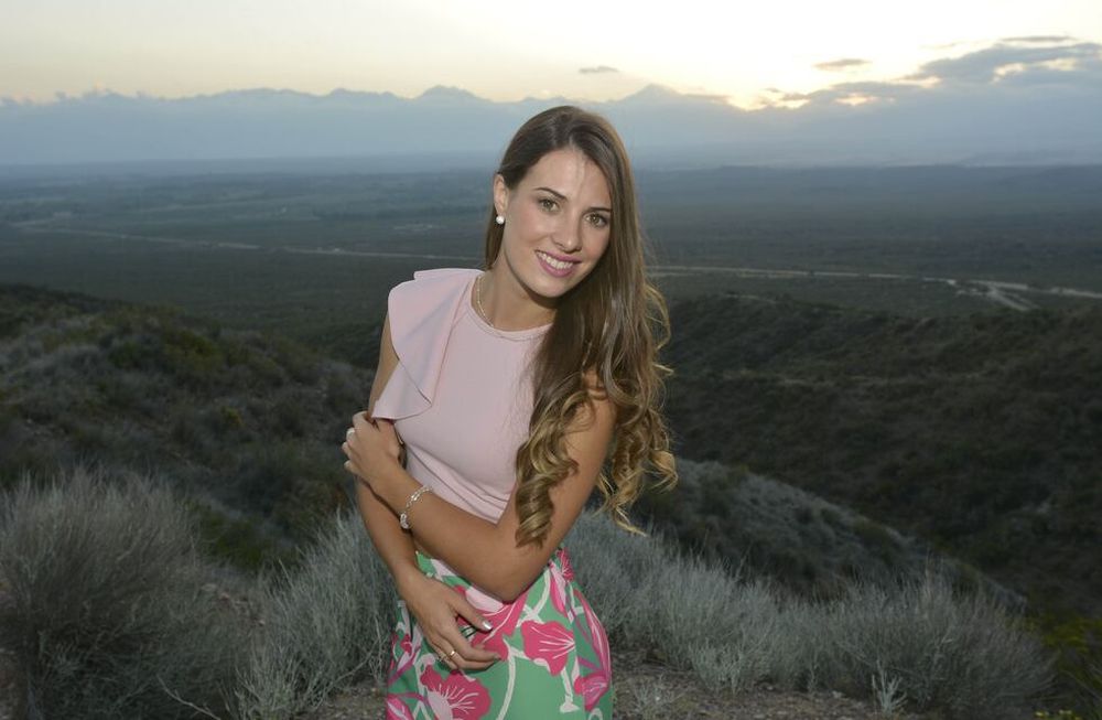 Mayra Tous. Cada reina que se presenta decide estar y ocupar ese lugar, nadie nos obliga a hacerlo. ¿Por qué no darnos herramientas para comunicar la riqueza vitivinícola? Foto: Nicolás Ríos / Los Andes.