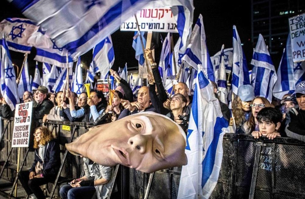 Volvieron las protestas en Israel, ahora por declaraciones del primer ministro Benjamin Netanyahu sobre el gobierno anterior y los ataques terroristas en plena Pascua.