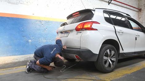 Talleres de Revisión Técnica Obligatoria RTO en la provincia de MendozaFoto: José Gutierrez / Los Andes