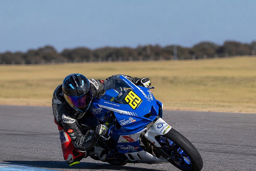 Campeonato Argentino de Velocidad. En motociclismo Federico Márquez salió tercero en la segunda fecha del GP3 Argentina CAV, pero le alcanzó para ser el líder de la general en esta interesante competencia.