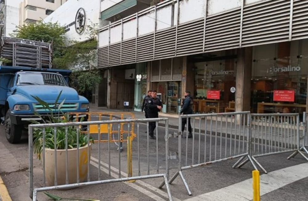 Amenaza de bomba en Rosario antes de la llegada de Milei.