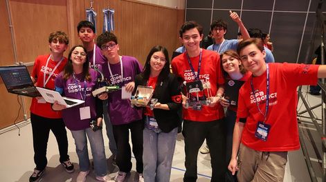 El grupo de robótica busca patrocinadores para poder participar de la Premier Europea de FIRST Tech Challenge (FTC).