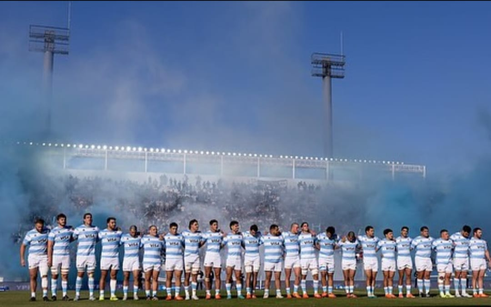 Una folla ha accompagnato Los Pumas allo stadio Bicentenario di San Juan, che sembrava gremito.