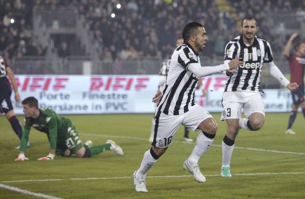 Tévez abrió el camino para que la Juventus se afiance como líder