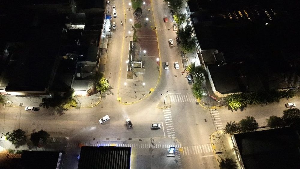 Operativo policial de alto impacto en el sur de Palmira: más de 200 personas identificadas y 24 motos retenidas.