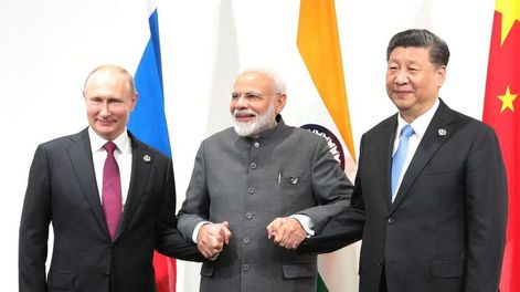 Los presidentes de Rusia, India y China