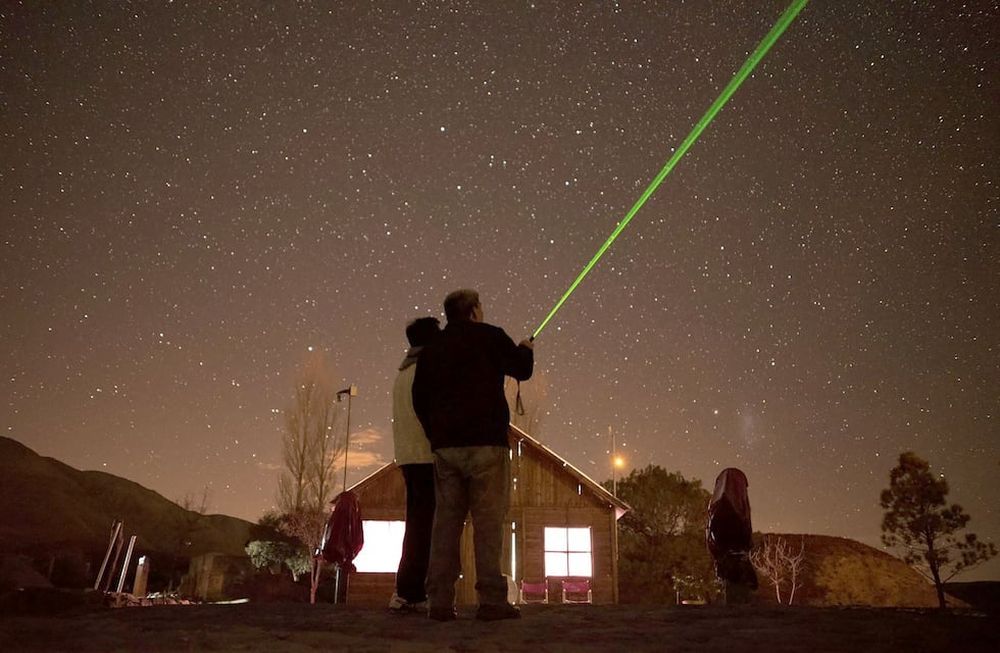 Ampimpa queda a 150 km de San Miguel de Tucumán. Los cielos diáfanos y carentes de lluvias gran parte del año, y la ausencia de contaminación lumínica, hacen de este enclave tucumano un rincón incomparable para el astroturismo.