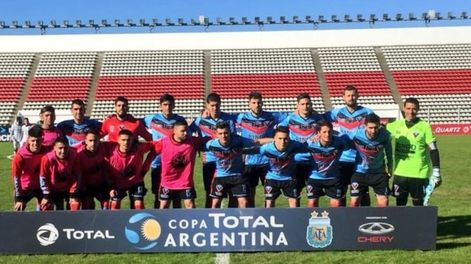 Otro equipo de Primera se va de la Copa Argentina: Brown (A) sacó a San Martín (SJ)