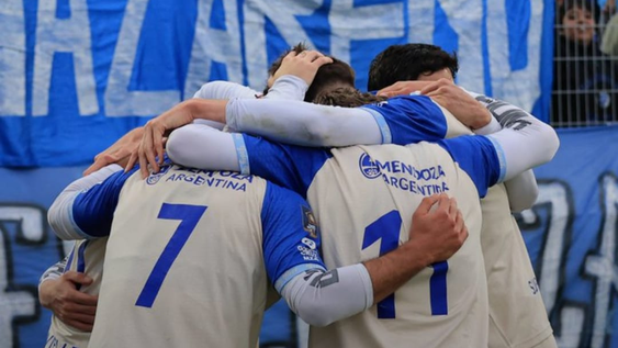 Godoy Cruz sueña con la final de la Primera Nacional.