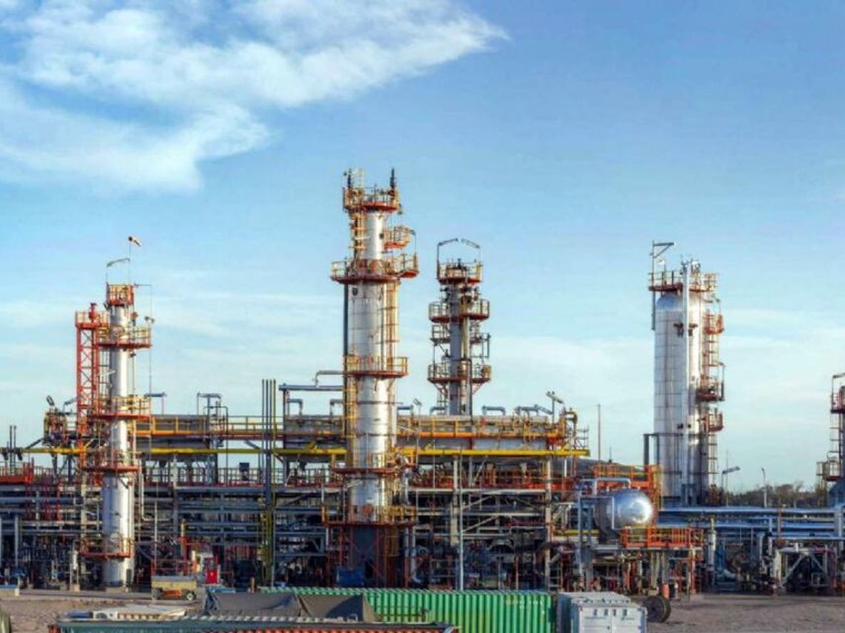 Preocupación en la Uocra por posible reducción de personal en la refinería