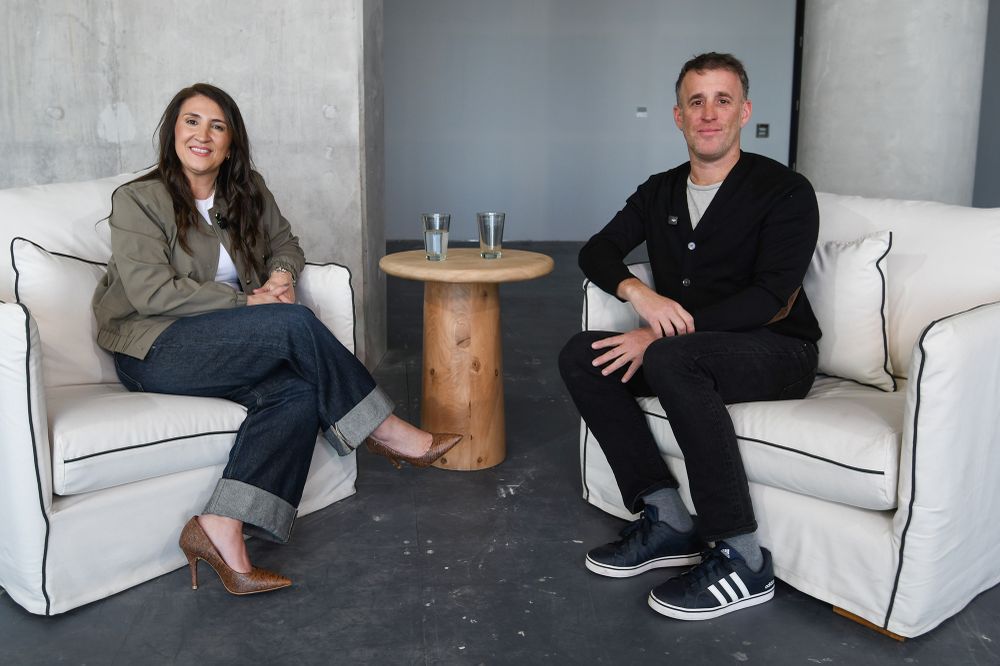 Soledad González y Javier Menniti, cofundador de Access In y Lila Clubes Digitales en Valor Agregado.