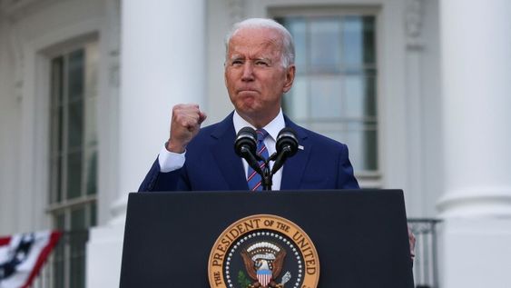 U.S. President Joe Biden delivers remarks at the White House at a celebration of Independence Day in Washington, U.S., July 4, 2021. REUTERS/Evelyn Hockstein
