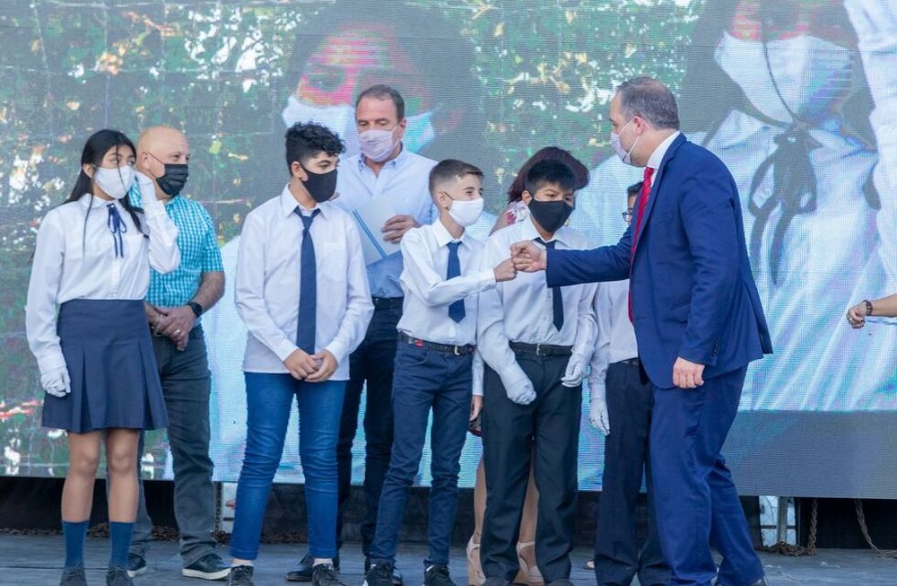 Stevanato anunció que se contruirá una nueva escuela en el departamento para aportar a la comunidad.