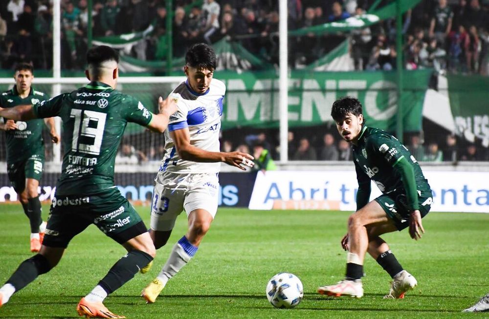 En Junín, el local Sarmiento enfrentó a Godoy Cruz de Mendoza por la fecha 13 de la Copa de la Liga Profesional. (Prensa Sarmiento)