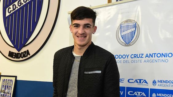 ¿La hora de Vega? El ex Boca tiene chances de ser titular en Santiago del Estero. Foto: Mariana Villa / Los Andes