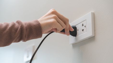 Este es el electrodoméstico que consume más energía en tu oficina: equivale a tener 10 notebooks funcionando 24 horas