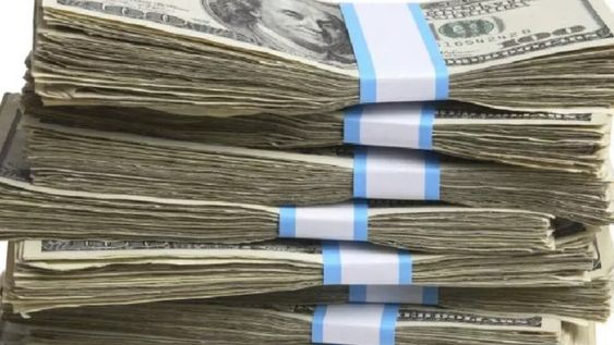 Dólar hoy: cerró sin cambios, a cuánto cotiza en cada banco