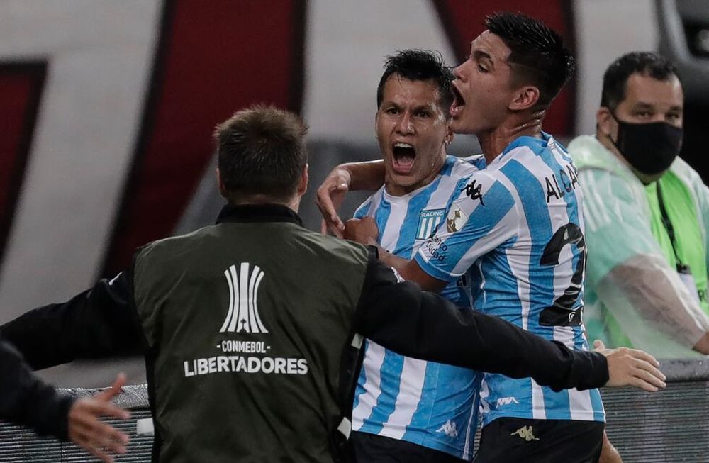 Racing tiene un pie en semifinales de la Copa Libertadores. Derrotó a Boca en el primer duelo y viene de eliminar al campeón: Flamengo.