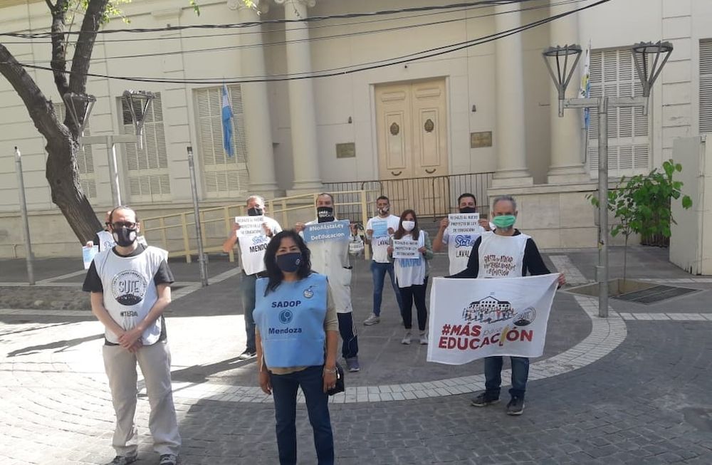 El SUTE insiste con el rechazo a la Ley de Educación y avisa por el paro